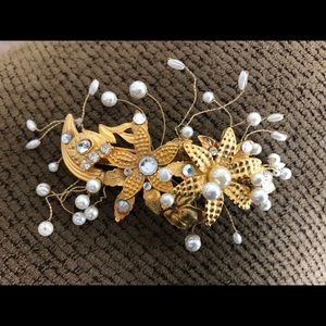 Beautiful vintage gold hair piece made in France
